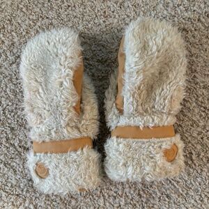White furry mittens